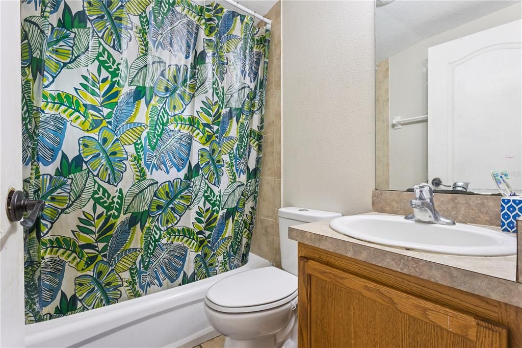 For Sale: $250,000 (3 beds, 2 baths, 1080 Square Feet)