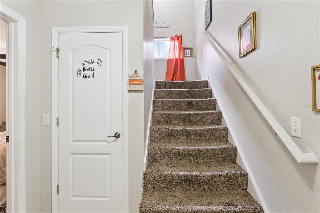 For Sale: $250,000 (3 beds, 2 baths, 1080 Square Feet)