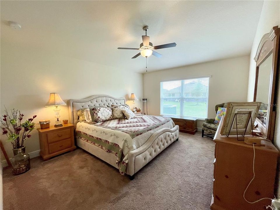 For Rent: $2,250 (3 beds, 2 baths, 1500 Square Feet)