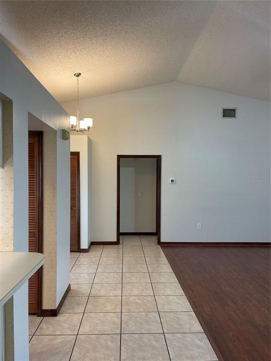 For Rent: $2,195 (3 beds, 2 baths, 1598 Square Feet)