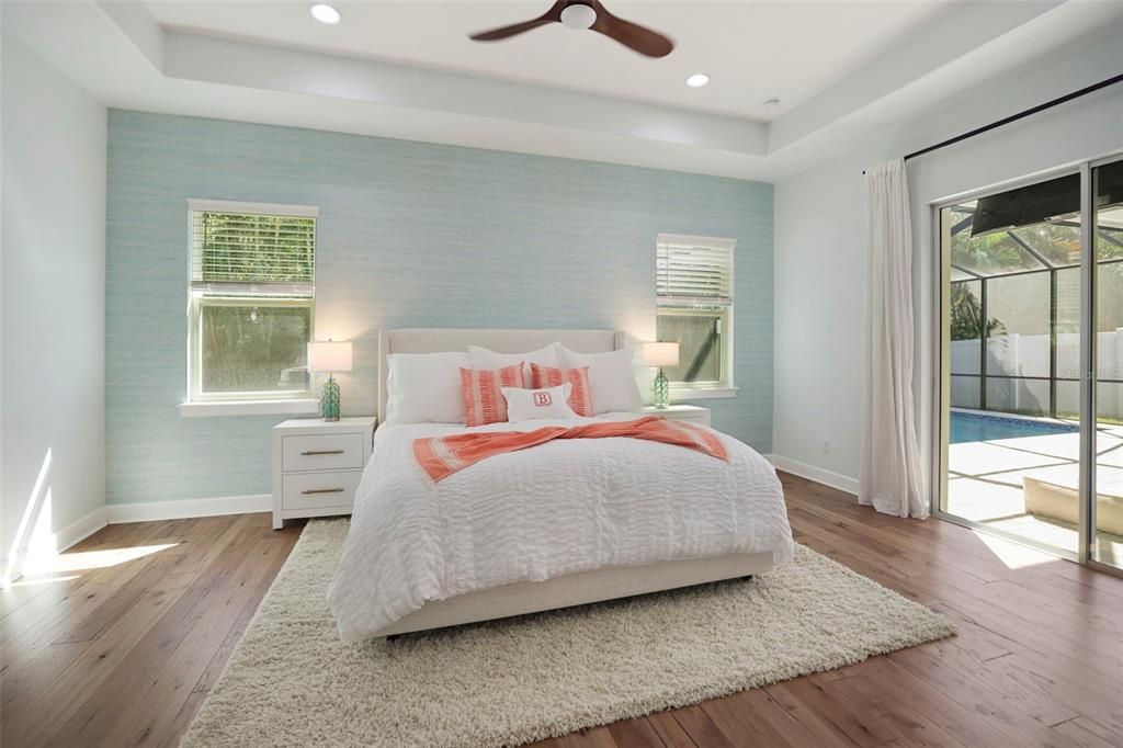 合同活跃: $1,345,000 (4 贝兹, 3 浴室, 2618 平方英尺)