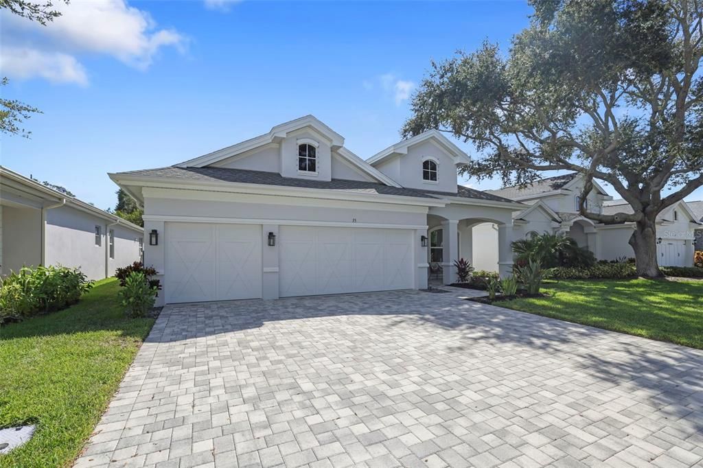 合同活跃: $1,345,000 (4 贝兹, 3 浴室, 2618 平方英尺)