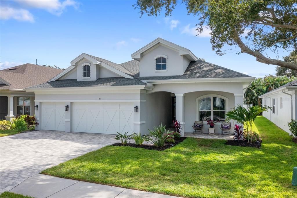 合同活跃: $1,345,000 (4 贝兹, 3 浴室, 2618 平方英尺)