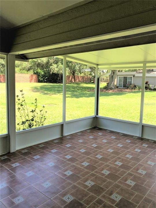 出租: $2,295 (3 贝兹, 2 浴室, 1398 平方英尺)