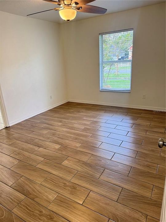 В аренду: $1,850 (2 спален, 2 ванн, 1200 Квадратных фут)