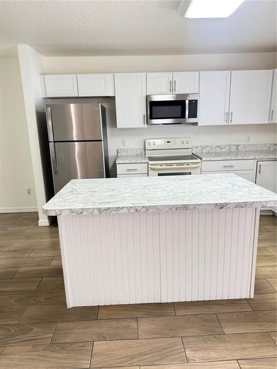 В аренду: $1,850 (2 спален, 2 ванн, 1200 Квадратных фут)