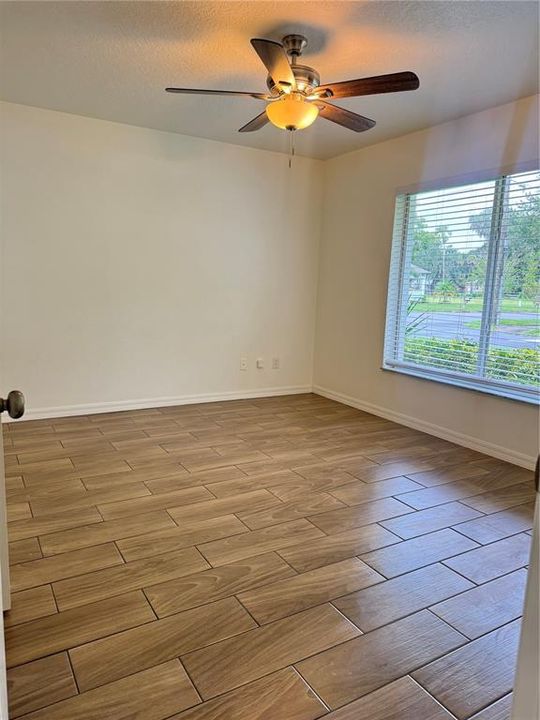 В аренду: $1,850 (2 спален, 2 ванн, 1200 Квадратных фут)