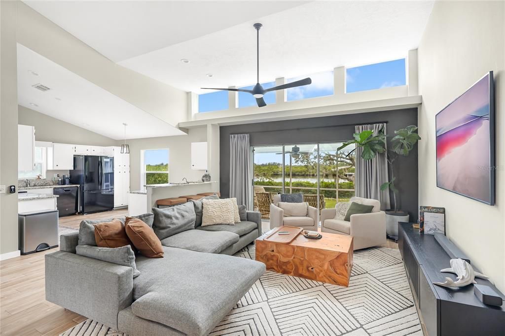 For Sale: $1,150,000 (3 beds, 2 baths, 1648 Square Feet)