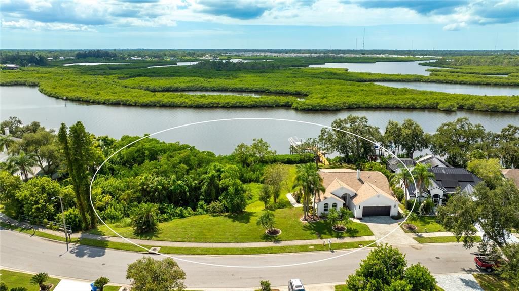 For Sale: $1,150,000 (3 beds, 2 baths, 1648 Square Feet)