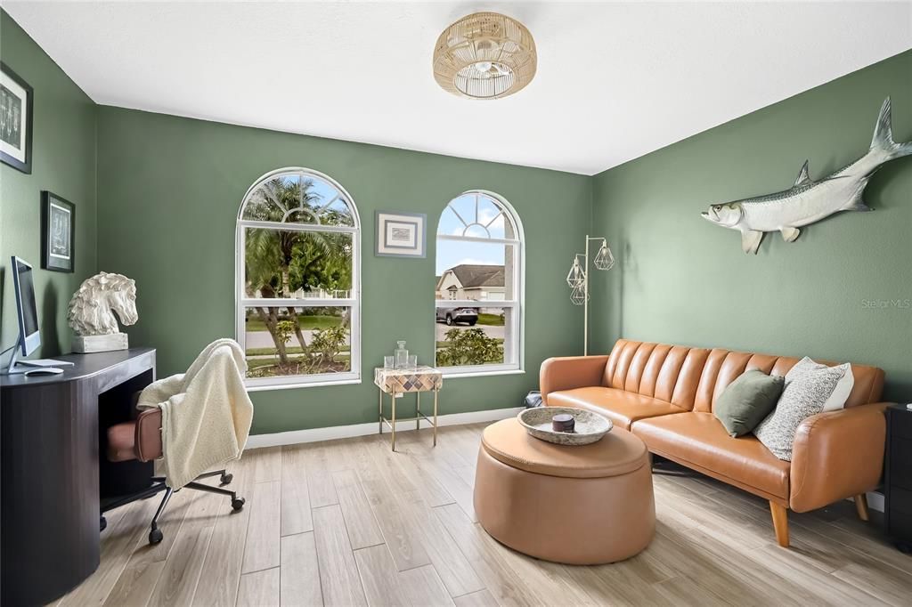 For Sale: $1,150,000 (3 beds, 2 baths, 1648 Square Feet)