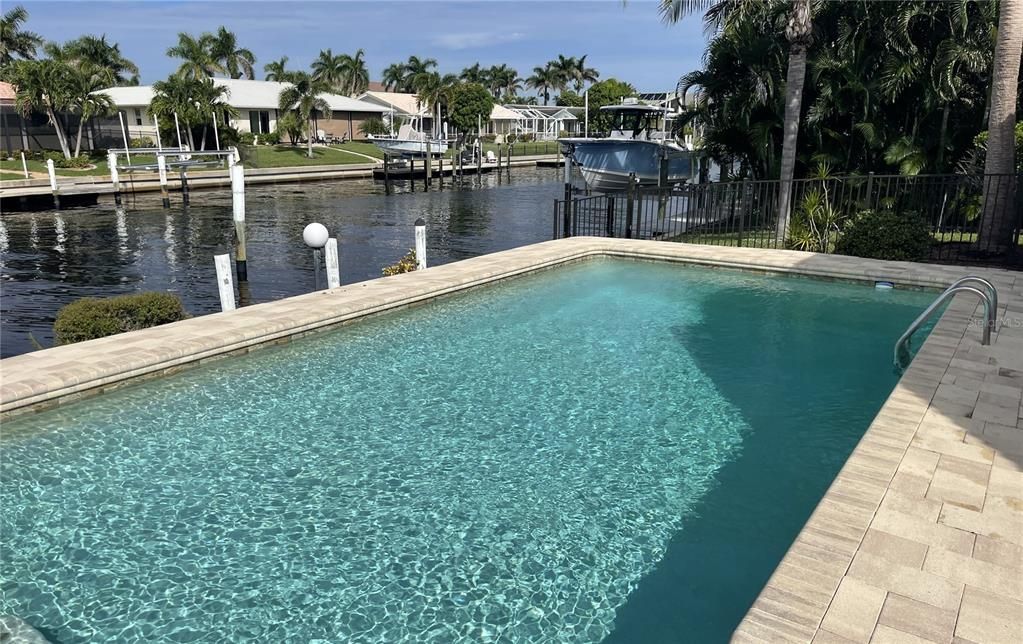 For Sale: $590,000 (3 beds, 2 baths, 2325 Square Feet)