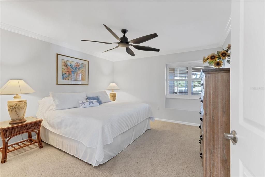 待售: $995,000 (3 贝兹, 3 浴室, 2085 平方英尺)