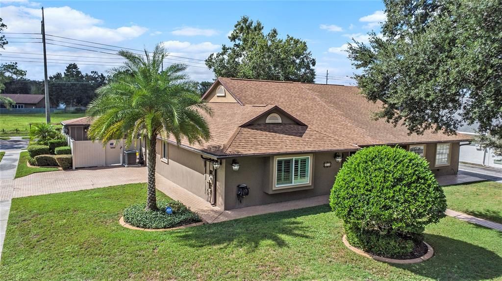 最近售出: $370,000 (3 贝兹, 2 浴室, 1287 平方英尺)