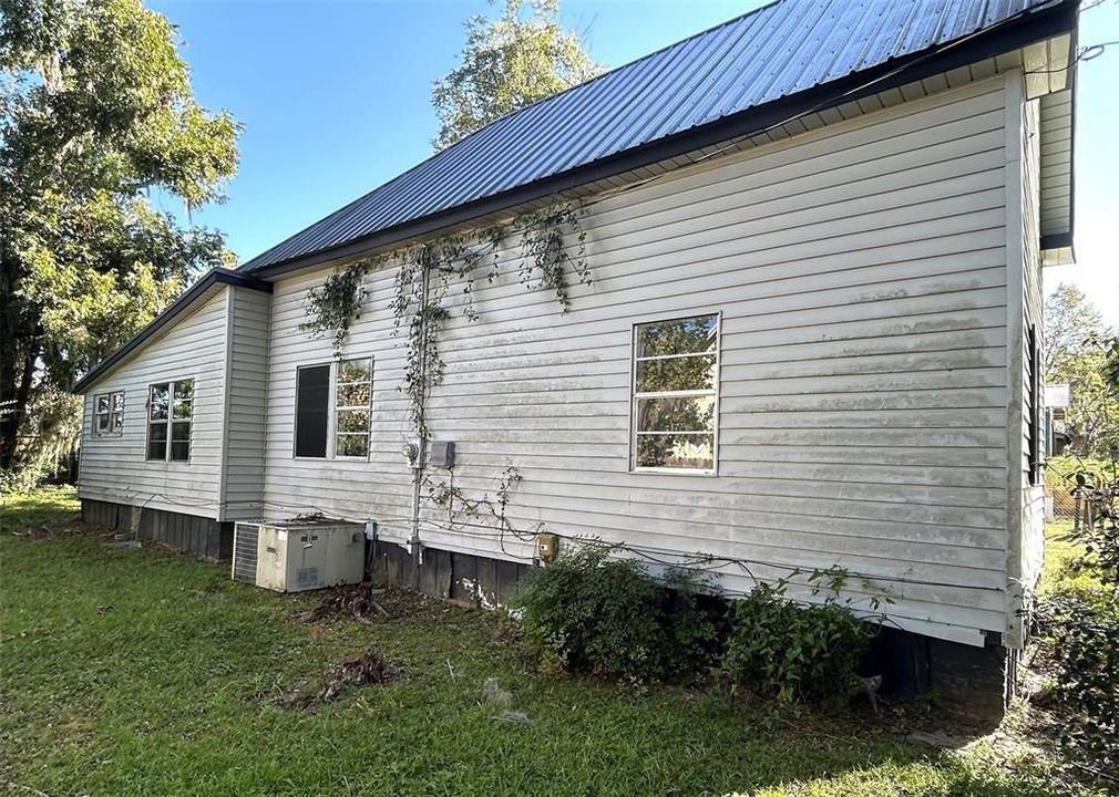 En Venta: $78,000 (3 camas, 2 baños, 1840 Pies cuadrados)