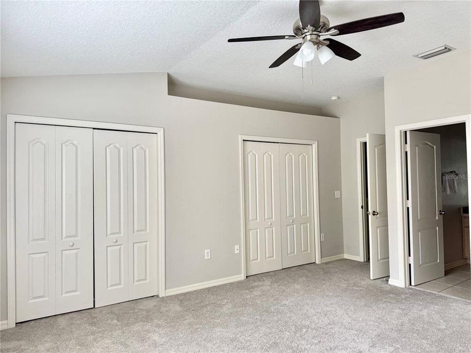 For Sale: $219,000 (2 beds, 2 baths, 1696 Square Feet)