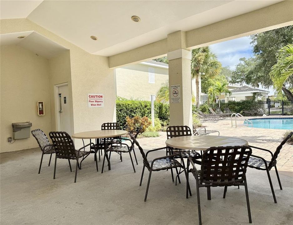 For Sale: $219,000 (2 beds, 2 baths, 1696 Square Feet)