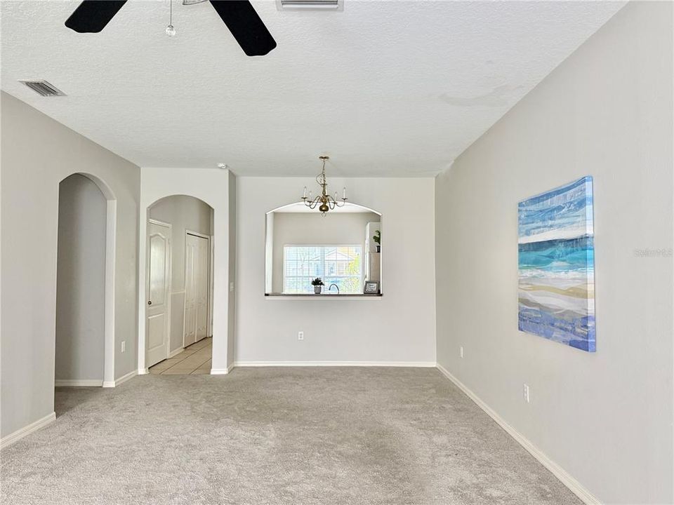 For Sale: $219,000 (2 beds, 2 baths, 1696 Square Feet)