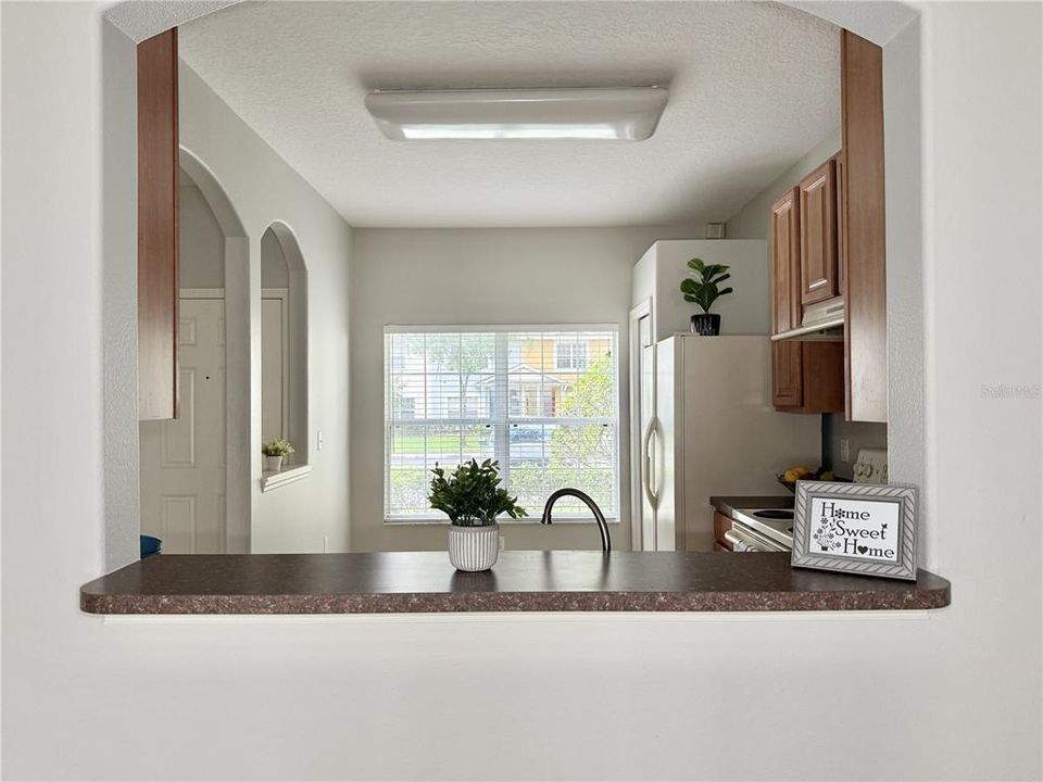 For Sale: $219,000 (2 beds, 2 baths, 1696 Square Feet)