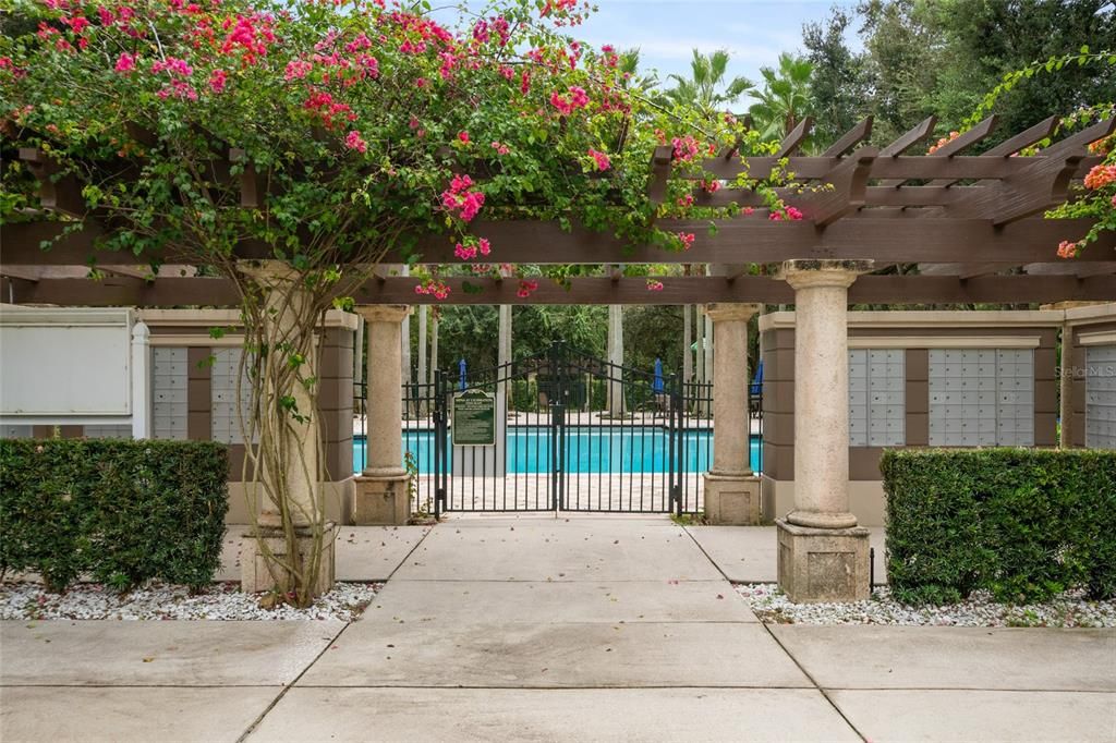 For Sale: $334,900 (2 beds, 2 baths, 1356 Square Feet)