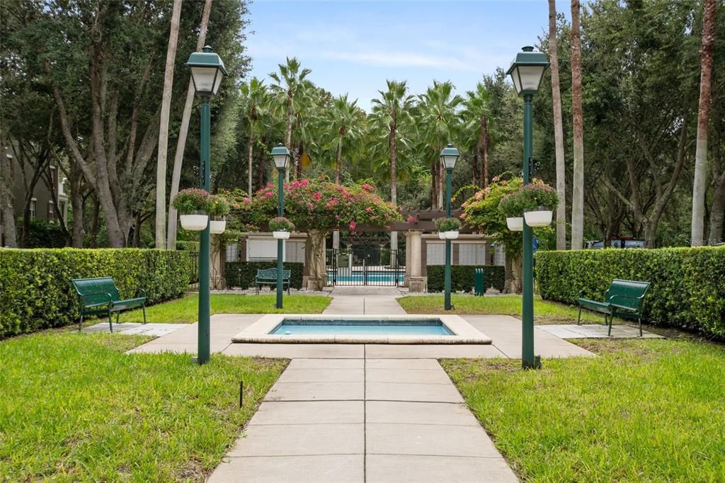 For Sale: $334,900 (2 beds, 2 baths, 1356 Square Feet)