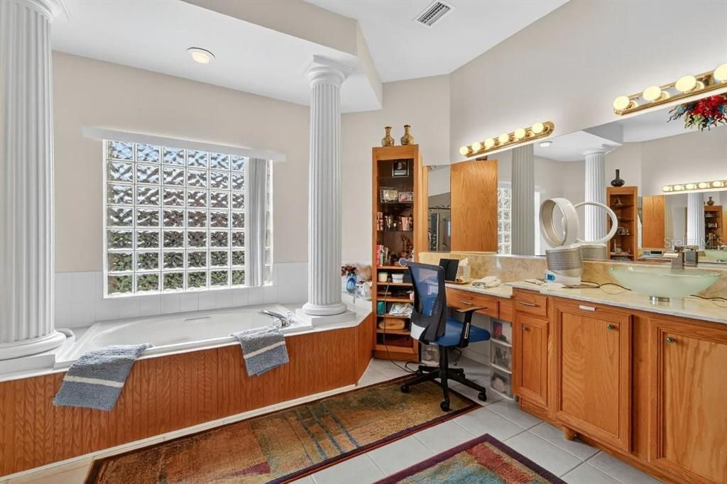 For Sale: $474,500 (3 beds, 2 baths, 2664 Square Feet)