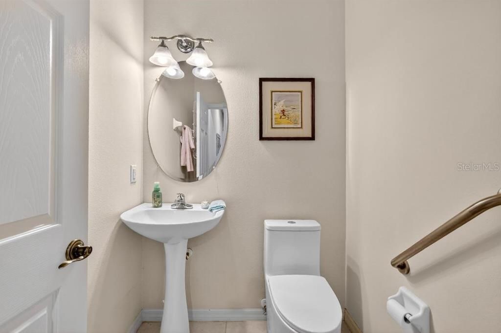 For Sale: $474,500 (3 beds, 2 baths, 2664 Square Feet)