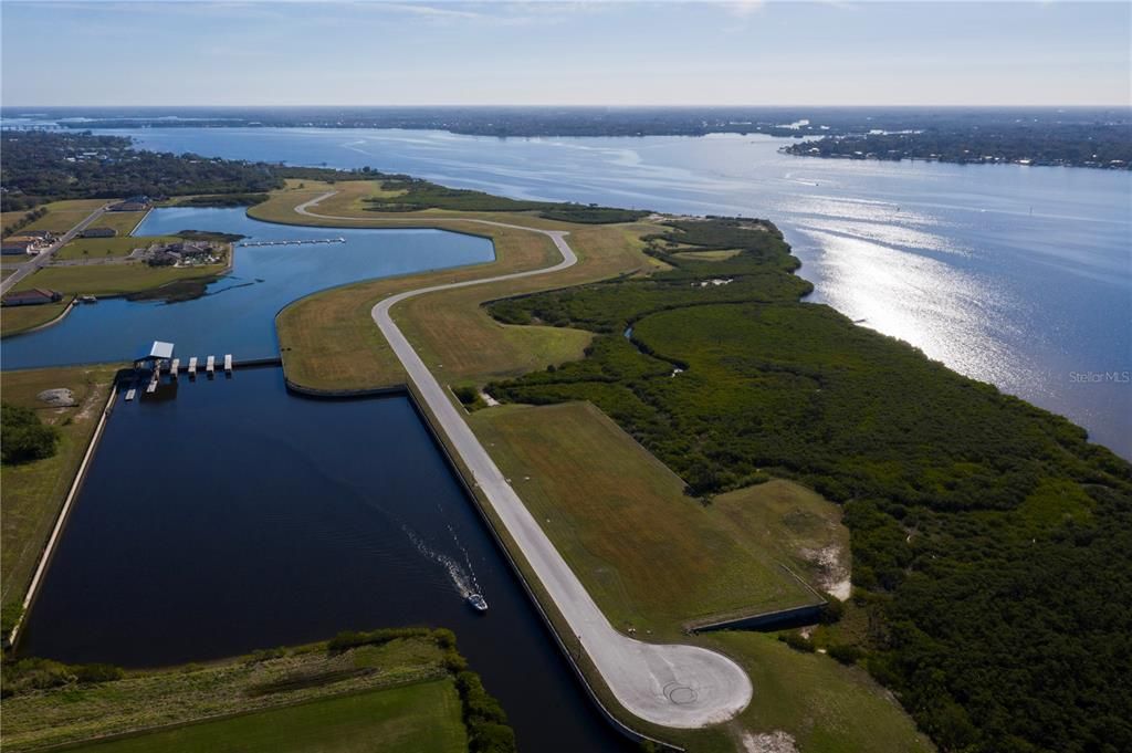 For Sale: $1,549,900 (4 beds, 4 baths, 3016 Square Feet)