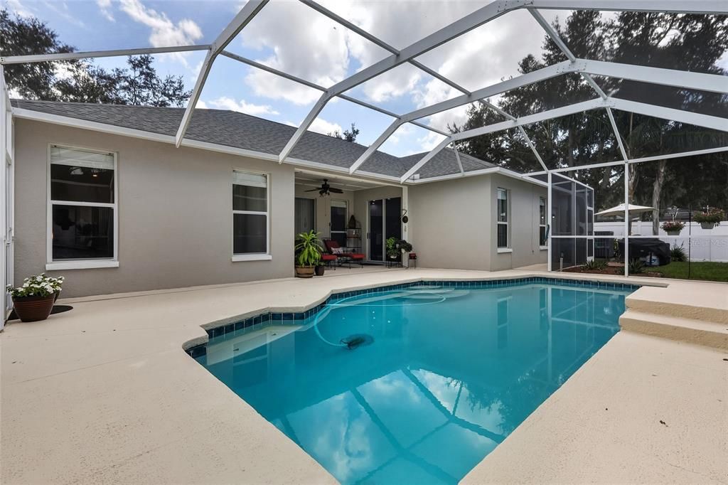 Active With Contract: $529,000 (4 beds, 3 baths, 2429 Square Feet)