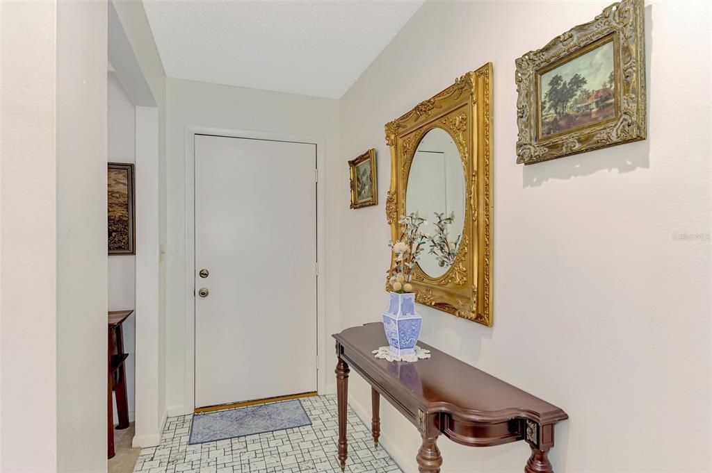 Active With Contract: $239,900 (2 beds, 2 baths, 1507 Square Feet)