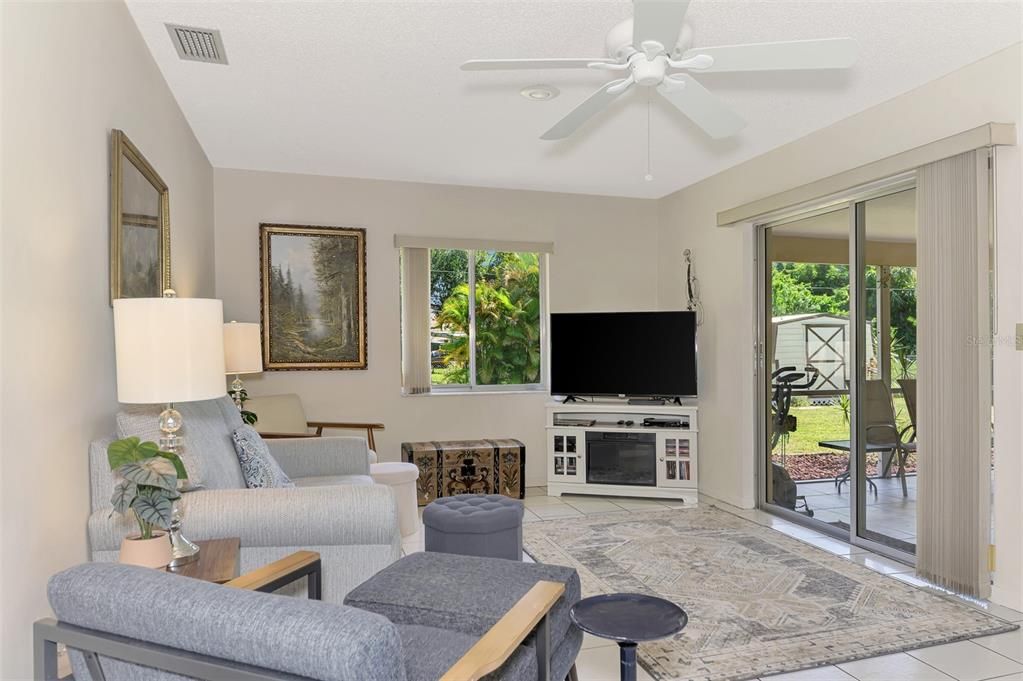 Active With Contract: $239,900 (2 beds, 2 baths, 1507 Square Feet)