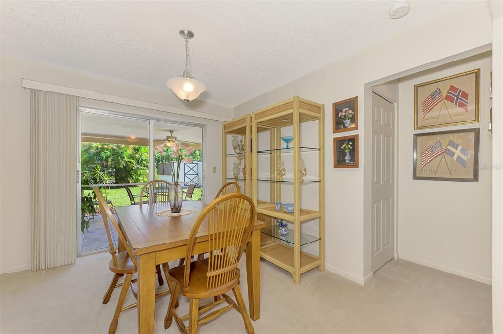 Active With Contract: $239,900 (2 beds, 2 baths, 1507 Square Feet)