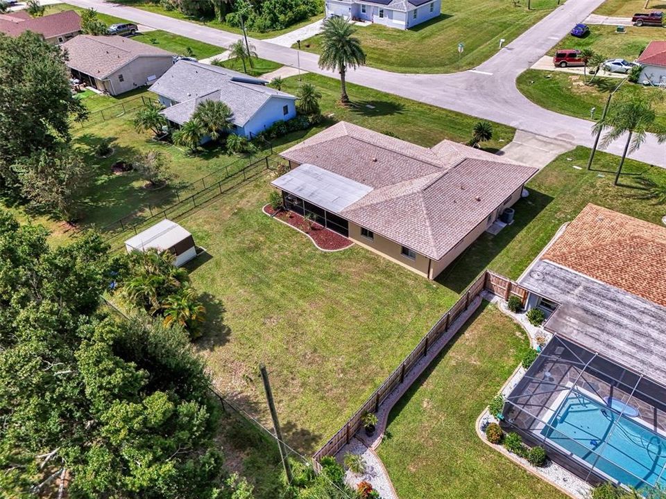 Active With Contract: $239,900 (2 beds, 2 baths, 1507 Square Feet)