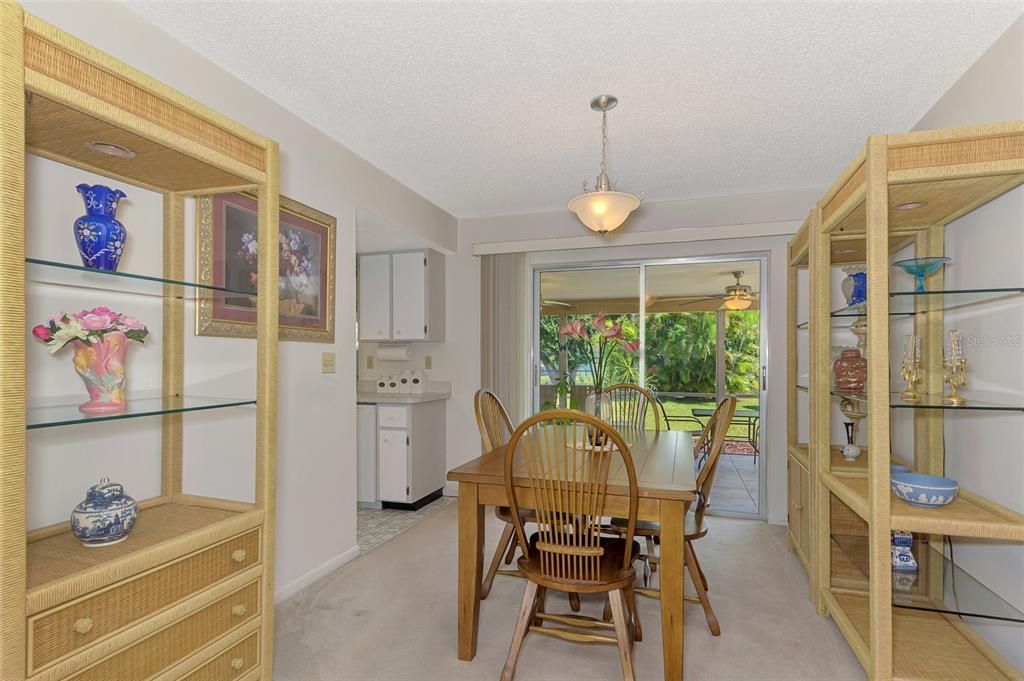 Active With Contract: $239,900 (2 beds, 2 baths, 1507 Square Feet)