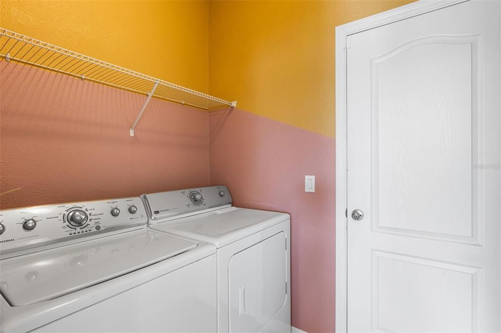 Active With Contract: $299,900 (3 beds, 2 baths, 1614 Square Feet)