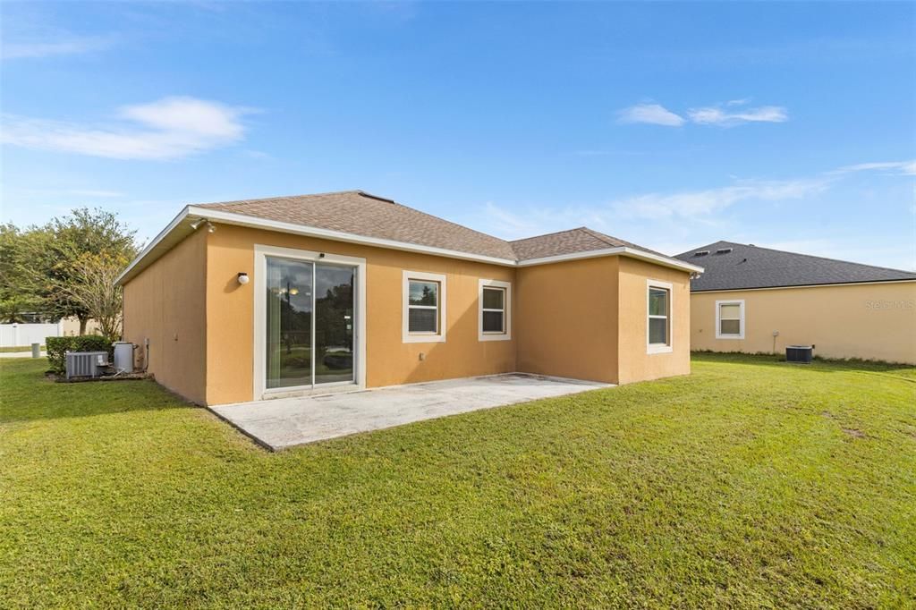 Active With Contract: $299,900 (3 beds, 2 baths, 1614 Square Feet)