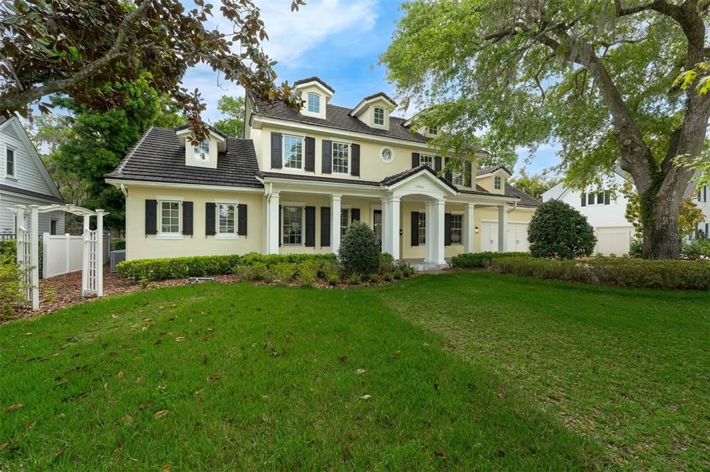 For Rent: $16,550 (8 beds, 6 baths, 7000 Square Feet)