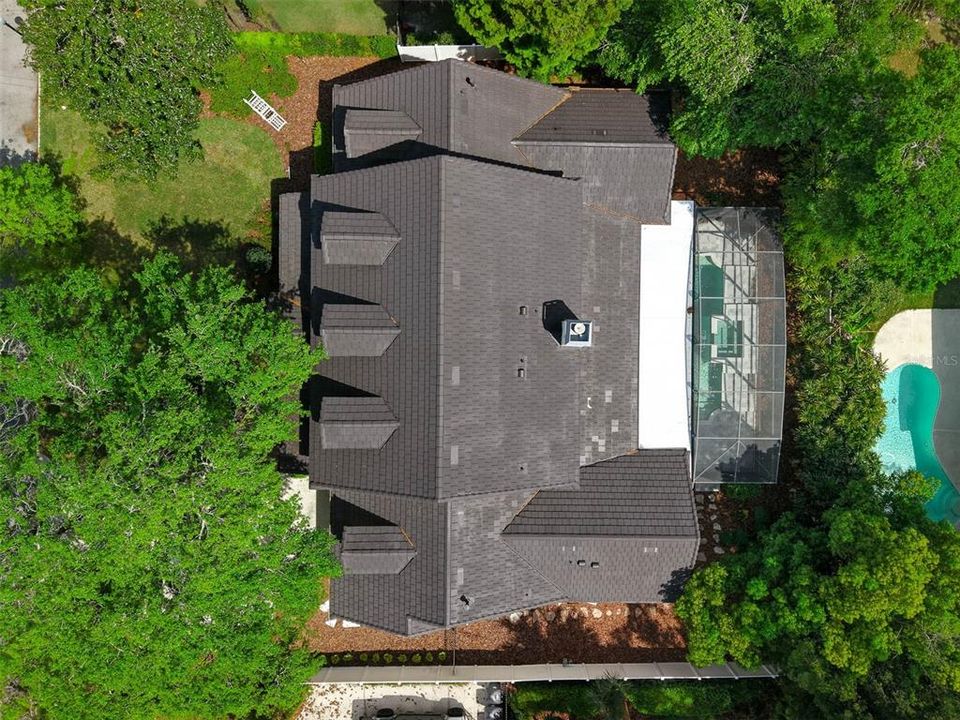 For Rent: $16,550 (8 beds, 6 baths, 7000 Square Feet)