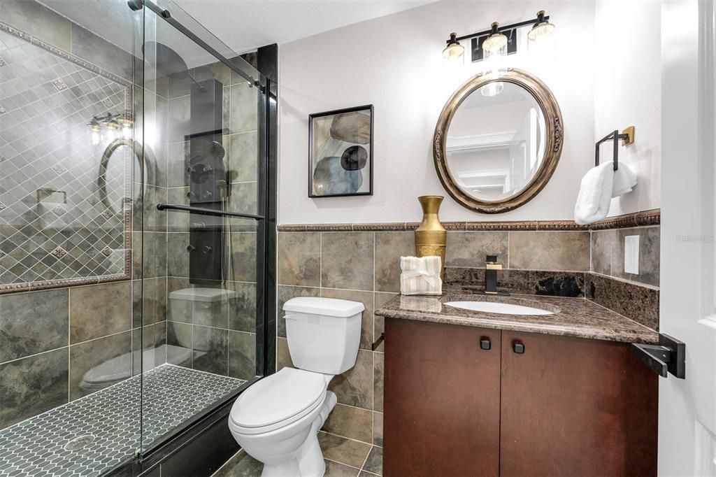 For Rent: $16,550 (8 beds, 6 baths, 7000 Square Feet)