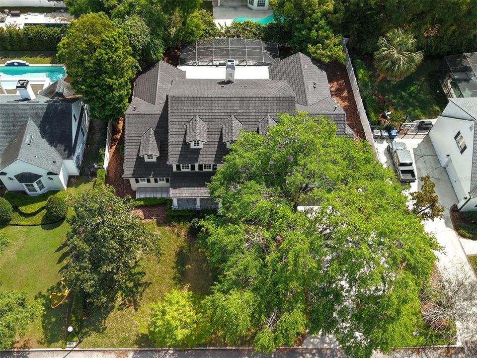 For Rent: $16,550 (8 beds, 6 baths, 7000 Square Feet)