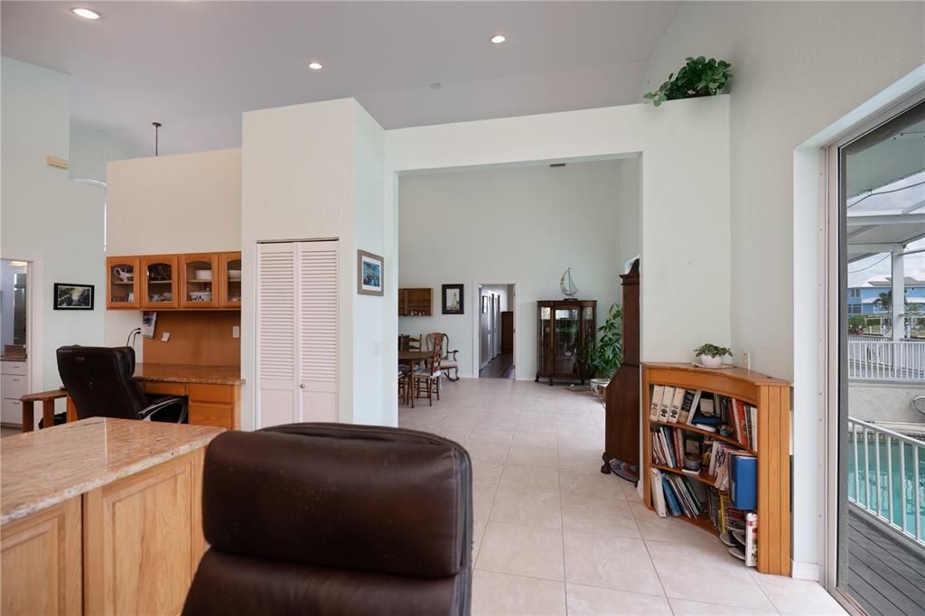 For Sale: $875,000 (4 beds, 3 baths, 2715 Square Feet)