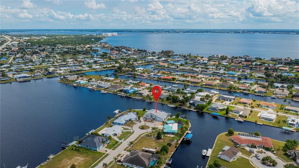 For Sale: $875,000 (4 beds, 3 baths, 2715 Square Feet)