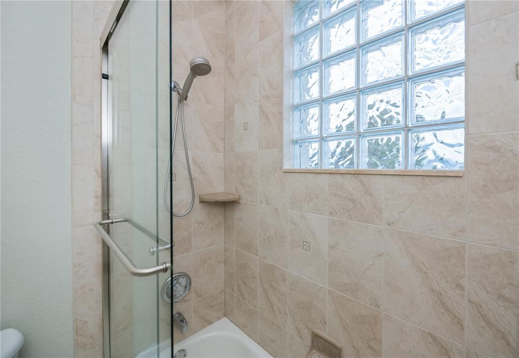 For Sale: $875,000 (4 beds, 3 baths, 2715 Square Feet)