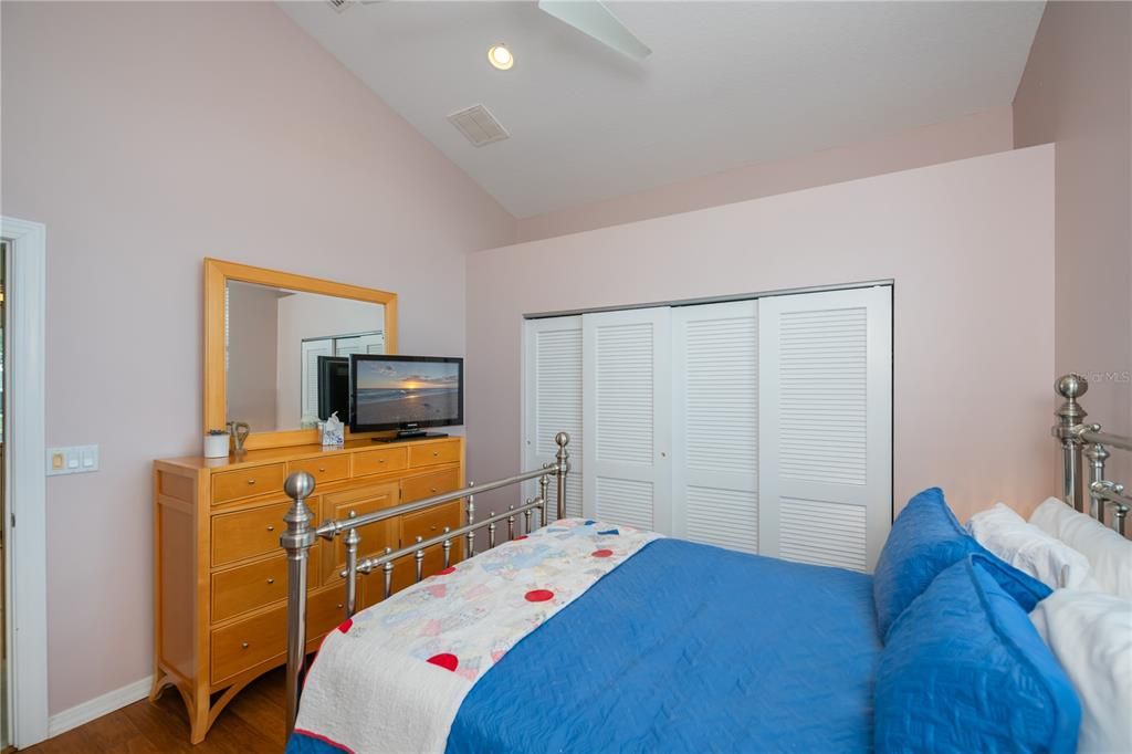 For Sale: $875,000 (4 beds, 3 baths, 2715 Square Feet)