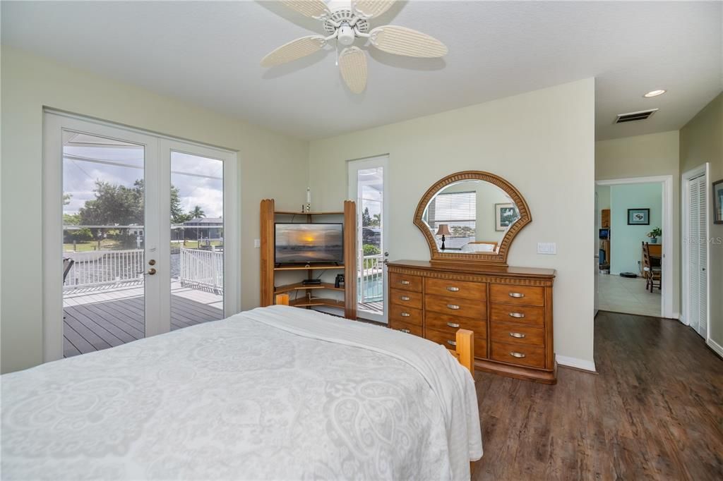 For Sale: $875,000 (4 beds, 3 baths, 2715 Square Feet)