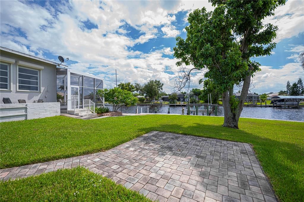 For Sale: $875,000 (4 beds, 3 baths, 2715 Square Feet)