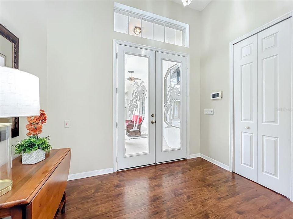 For Sale: $395,000 (3 beds, 3 baths, 2021 Square Feet)