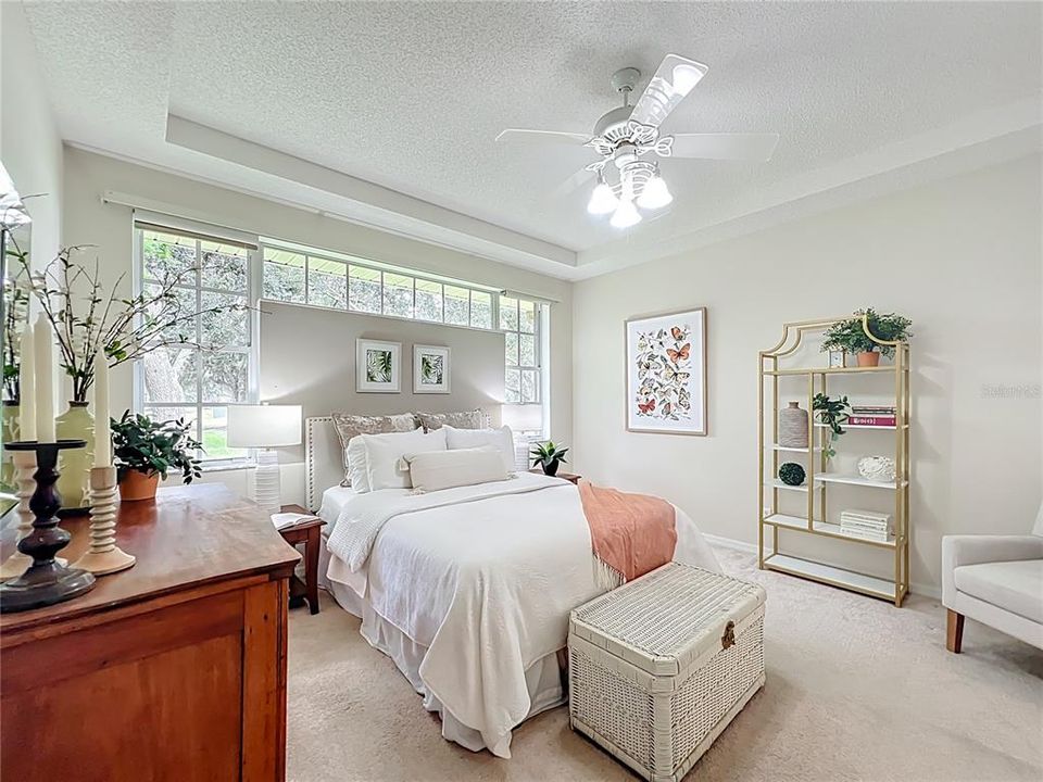 For Sale: $395,000 (3 beds, 3 baths, 2021 Square Feet)