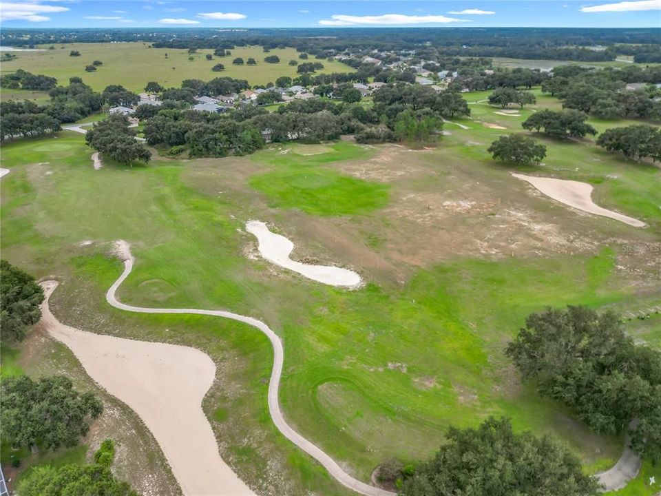 For Sale: $395,000 (3 beds, 3 baths, 2021 Square Feet)