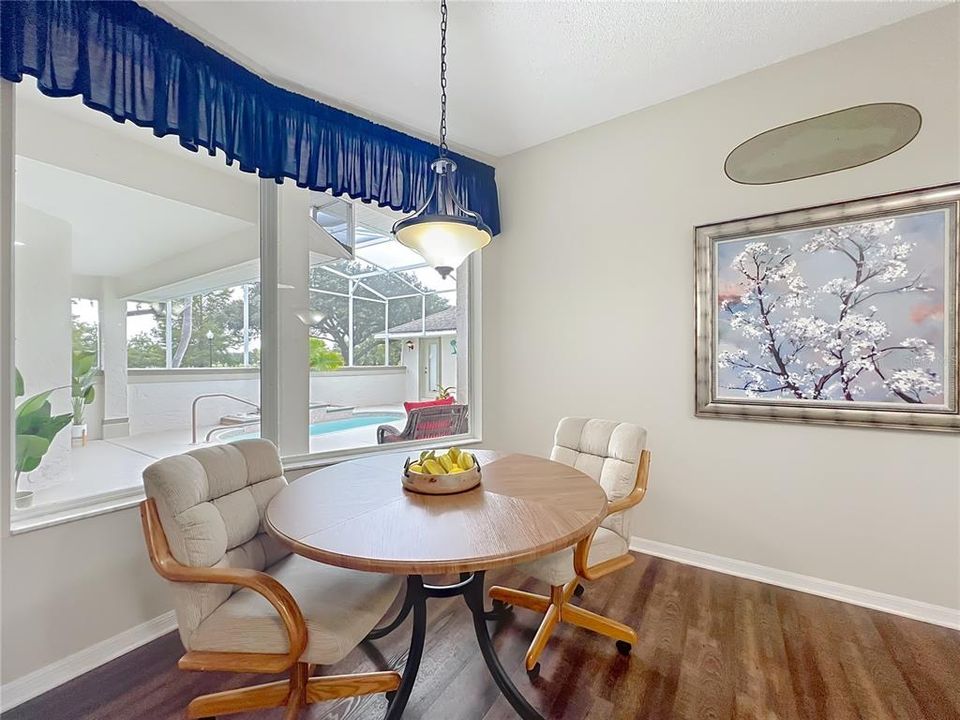 For Sale: $395,000 (3 beds, 3 baths, 2021 Square Feet)