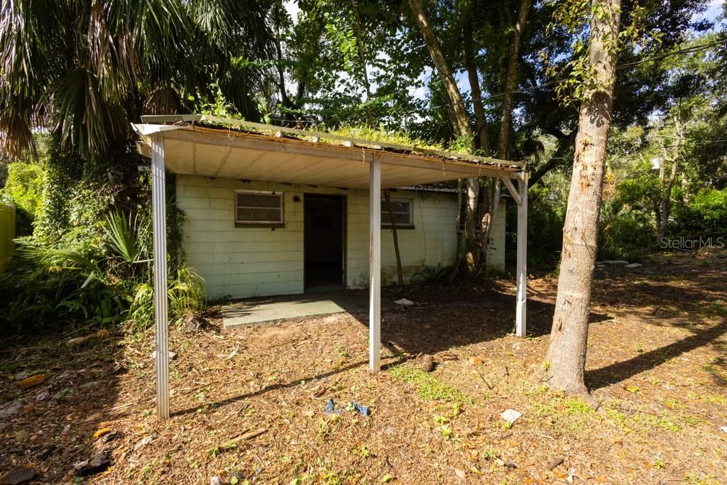 Activo con contrato: $268,000 (3 camas, 1 baños, 1483 Pies cuadrados)